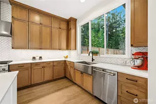 1291 247th Pl NE, Sammamish, WA 98074 - Photo 17