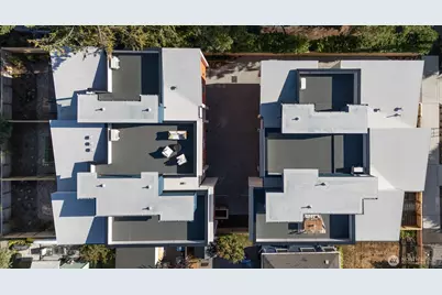 9020 13th Avenue NW #C, Seattle, WA 98117 - Photo 29