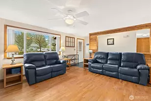 108 171st St E, Spanaway, WA 98387 - Photo 7