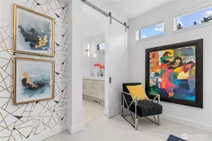 23103 NE 8th St, Sammamish, WA 98074 - Photo 17