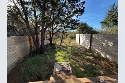 297 Marine View Drive SW #A, Ocean Shores, WA 98569 - Photo 13