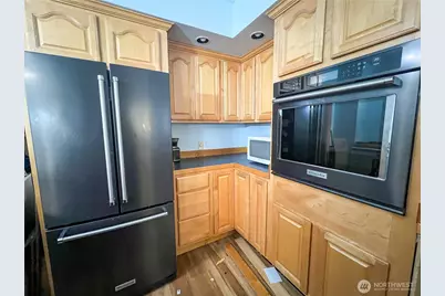 7807 Grant Drive, Everett, WA 98203 - Photo 11