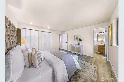 12943 SE 68th Street, Bellevue, WA 98006 - Photo 21