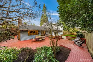 12943 SE 68th St, Bellevue, WA 98006 - Photo 33