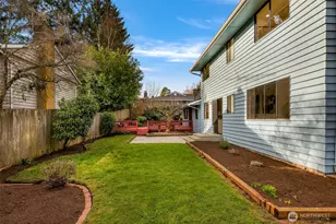 12943 SE 68th St, Bellevue, WA 98006 - Photo 35