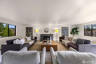 12943 SE 68th St, Bellevue, WA 98006 - Photo 5