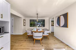 12943 SE 68th St, Bellevue, WA 98006 - Photo 11