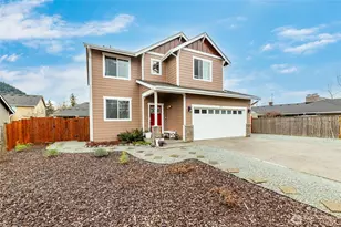 1712 Hillcrest Loop, Mount Vernon, WA 98274 - Photo 3