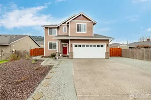 1712 Hillcrest Loop, Mount Vernon, WA 98274 - Photo 3