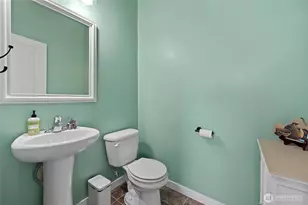 1712 Hillcrest Loop, Mount Vernon, WA 98274 - Photo 15