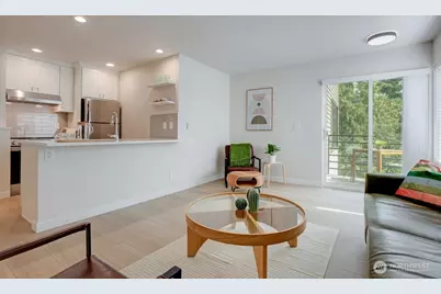 1312 6th Avenue N #9, Seattle, WA 98109 - Photo 9