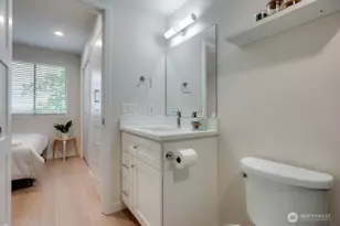 1312 6th Ave N, Seattle, WA 98109 - Photo 21