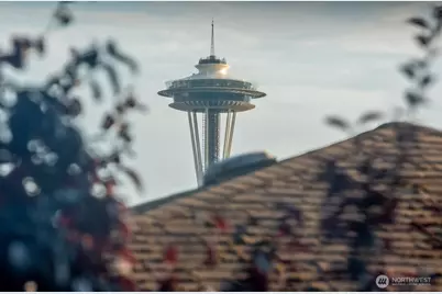 1312 6th Avenue N #9, Seattle, WA 98109 - Photo 27