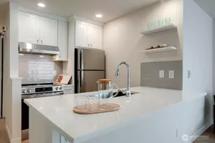 1312 6th Ave N, Seattle, WA 98109 - Photo 5