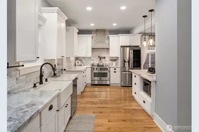 7506 16th Avenue NW, Seattle, WA 98117 - Photo 13