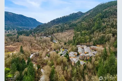 1000 Cabin Creek Lane SW #B204, Issaquah, WA 98027 - Photo 29