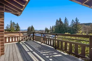 458 Klickitat Dr, La Conner, WA 98257 - Photo 3