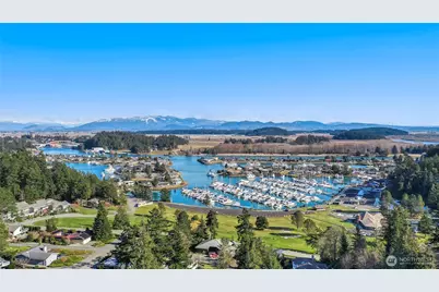 458 Klickitat Drive, La Conner, WA 98257 - Photo 31