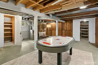 9710 8th Avenue NE, Seattle, WA 98115 - Photo 31