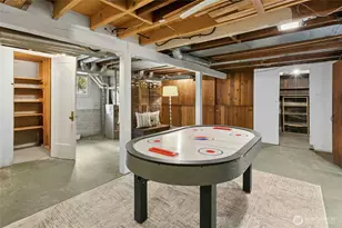 9710 8th Ave NE, Seattle, WA 98115 - Photo 31