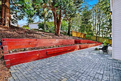 6922 128th Pl SE, Bellevue, WA 98006 - Photo 23