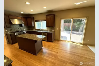 16121 Northup Way, Bellevue, WA 98008 - Photo 13