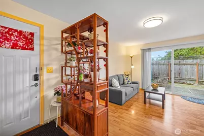 5713 122nd Place SE #165, Bellevue, WA 98006 - Photo 7