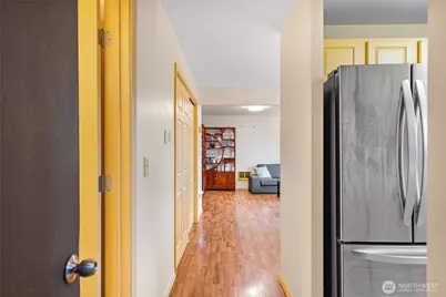 5713 122nd Place SE #165, Bellevue, WA 98006 - Photo 11