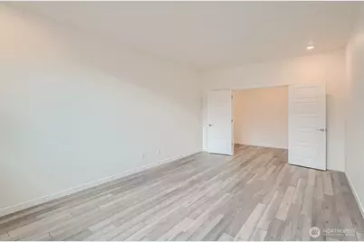 18418 136th Avenue E #138, Puyallup, WA 98374 - Photo 9