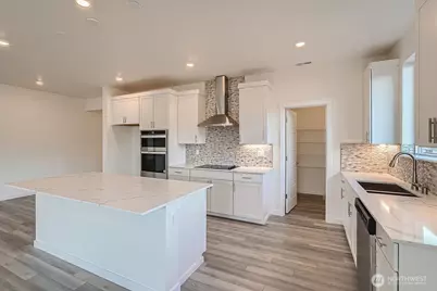 18418 136th Avenue E #138, Puyallup, WA 98374 - Photo 5