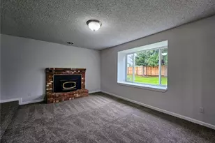 21707 49th Ave Ct E, Spanaway, WA 98387 - Photo 3