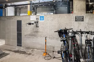 2911 2nd Ave, Seattle, WA 98121 - Photo 21