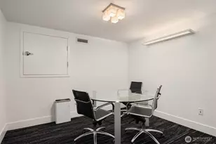 2911 2nd Ave, Seattle, WA 98121 - Photo 25