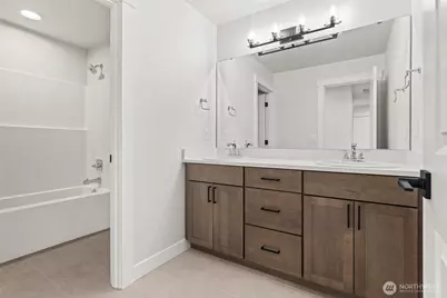 14324 14th Avenue Ct E, Tacoma, WA 98445 - Photo 35