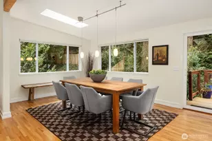 2705 107th Ave SE, Beaux Arts, WA 98004 - Photo 7