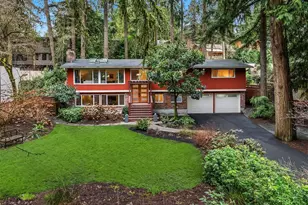 2705 107th Ave SE, Beaux Arts, WA 98004 - Photo 1