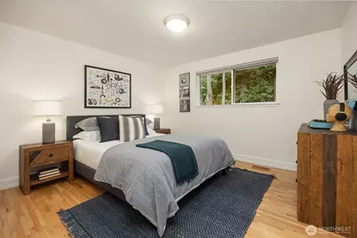 2705 107th Avenue SE, Beaux Arts, WA 98004 - Photo 17