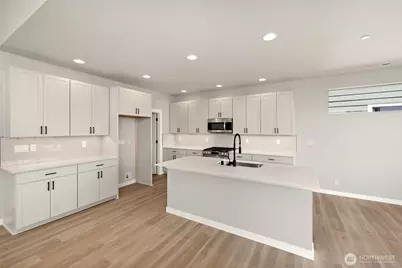 13931 178th Street E #39, Puyallup, WA 98374 - Photo 7