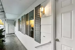 13082 Olalla Valley Rd SE, Olalla, WA 98359 - Photo 3