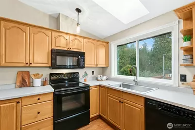 24 199th Place SE, Bothell, WA 98012 - Photo 11