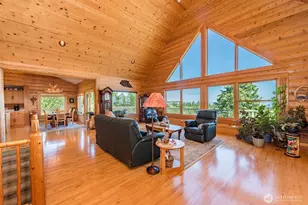 279 Ocean View Dr, Port Angeles, WA 98362 - Photo 7