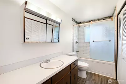 8504 Quinault Drive NE, Olympia, WA 98516 - Photo 13