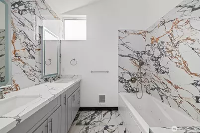 8608 42nd Avenue S, Seattle, WA 98118 - Photo 19