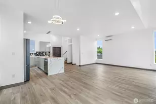 8610 42nd Ave S, Seattle, WA 98118 - Photo 11