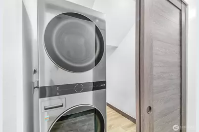 8610 42nd Avenue S, Seattle, WA 98118 - Photo 13