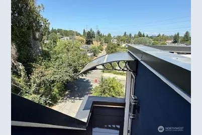 8612 42nd Avenue S #B, Seattle, WA 98118 - Photo 15