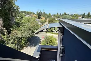 8612 42nd Ave S, Seattle, WA 98118 - Photo 15