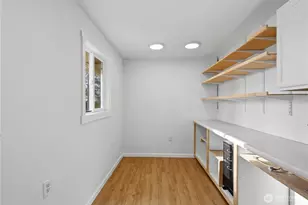 2428 Loerland Ln, Oak Harbor, WA 98277 - Photo 11