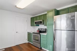 2428 Loerland Ln, Oak Harbor, WA 98277 - Photo 7