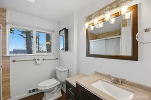 2428 Loerland Ln, Oak Harbor, WA 98277 - Photo 17